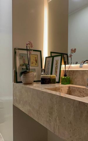 Casa para alugar com 420m², 3 quartos e 8 vagas Casa para alugar com 420m², 3 quartos e 8 vagasLavabo