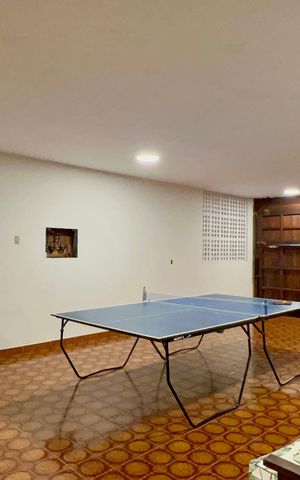 Casa para alugar com 420m², 3 quartos e 8 vagas Casa para alugar com 420m², 3 quartos e 8 vagasGaragem