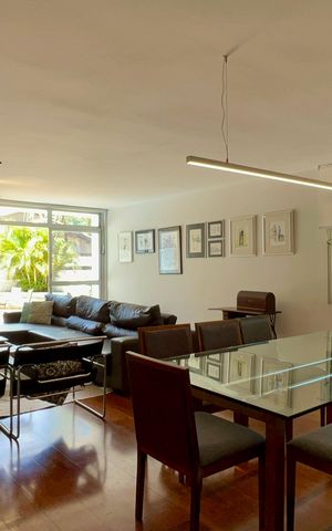 Casa para alugar com 420m², 3 quartos e 8 vagas Casa para alugar com 420m², 3 quartos e 8 vagasSala de Jantar