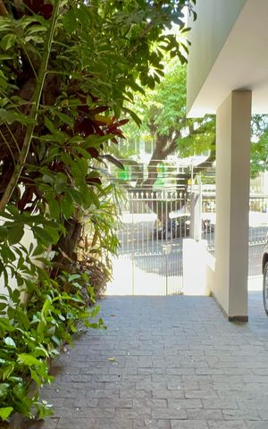 Casa para alugar com 420m², 3 quartos e 8 vagas Casa para alugar com 420m², 3 quartos e 8 vagasGaragem