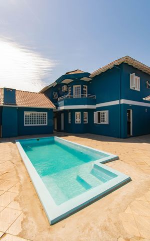 Casa à venda com 274m², 4 quartos e 3 vagas