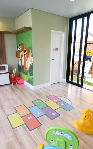 Casa de condomínio à venda com 85m², 2 quartos e 2 vagasBrinquedoteca