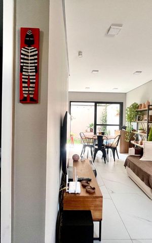Casa de condomínio à venda com 85m², 2 quartos e 2 vagas Casa de condomínio à venda com 85m², 2 quartos e 2 vagasSala