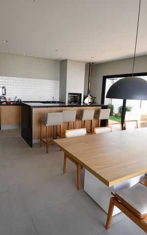 Casa de condomínio à venda com 85m², 2 quartos e 2 vagasÁrea comum - Salão de festas