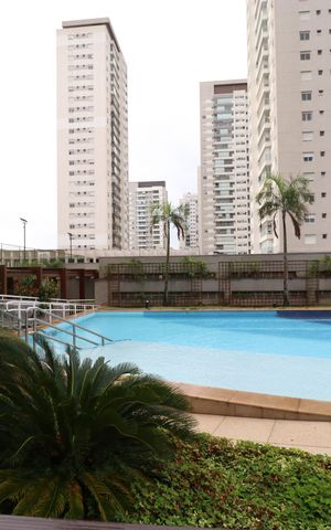 Apartamento à venda com 88m², 3 quartos e 2 vagasÁrea comum - Piscina
