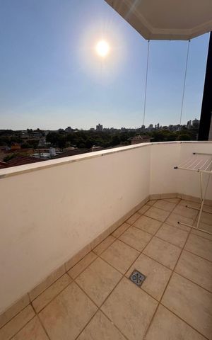 Apartamento à venda com 115m², 2 quartos e 1 vaga Apartamento à venda com 115m², 2 quartos e 1 vagaVaranda