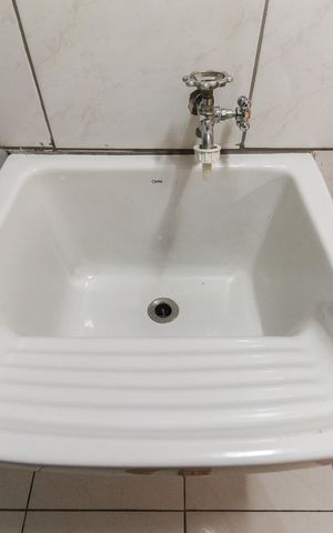 Casa à venda com 45m², 2 quartos e sem vaga Casa à venda com 45m², 2 quartos e sem vagaÁrea de Serviço