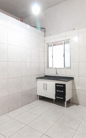 Casa à venda com 45m², 2 quartos e sem vaga Casa à venda com 45m², 2 quartos e sem vagaCozinha