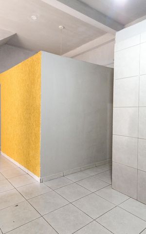 Casa à venda com 45m², 2 quartos e sem vaga Casa à venda com 45m², 2 quartos e sem vagaCozinha