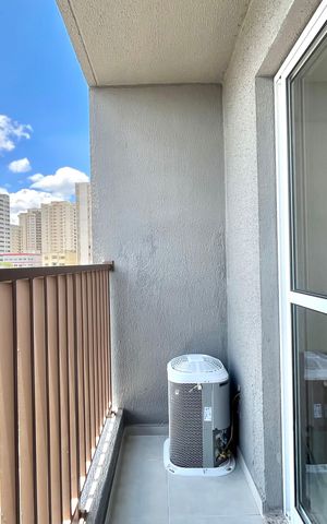 Studio para alugar com 26m², 1 quarto e sem vaga Studio para alugar com 26m², 1 quarto e sem vagaVaranda