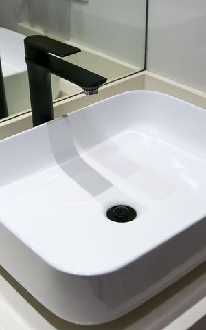 Apartamento à venda com 116m², 2 quartos e 2 vagas Apartamento à venda com 116m², 2 quartos e 2 vagasBanheiro da Suíte 1
