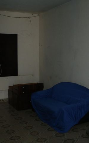 Casa para alugar com 381m², 2 quartos e 2 vagassala