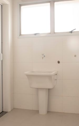 Apartamento à venda com 67m², 2 quartos e 1 vagaÁrea de Serviço