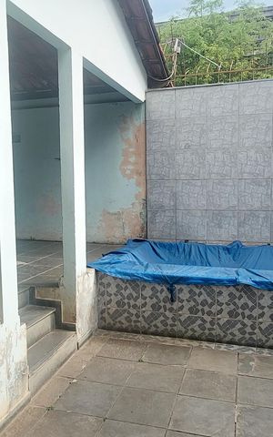 Casa à venda com 200m², 3 quartos e 2 vagas