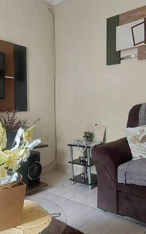 Casa à venda com 200m², 3 quartos e 2 vagas