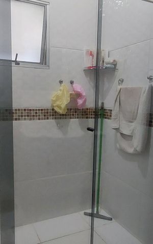 Casa à venda com 200m², 3 quartos e 2 vagas