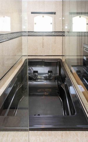 Casa à venda com 178m², 4 quartos e 3 vagasBanheira