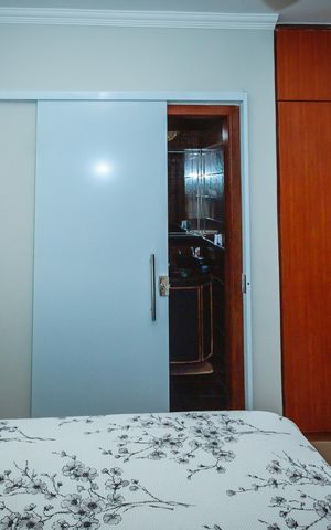 Apartamento para alugar com 180m², 3 quartos e 1 vagaSuíte