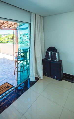 Apartamento para alugar com 180m², 3 quartos e 1 vagaCobertura