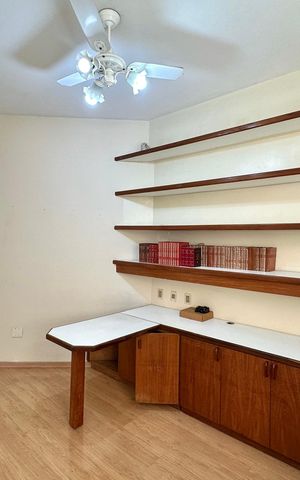 Apartamento à venda com 179m², 4 quartos e 1 vaga