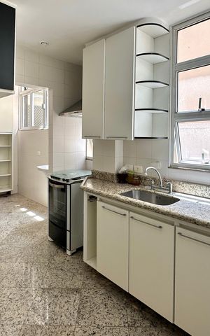Apartamento à venda com 179m², 4 quartos e 1 vaga