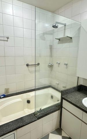 Apartamento à venda com 179m², 4 quartos e 1 vaga
