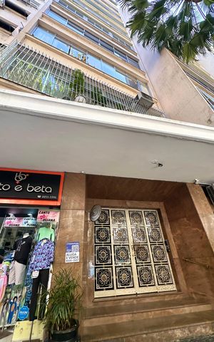 Apartamento à venda com 179m², 4 quartos e 1 vaga