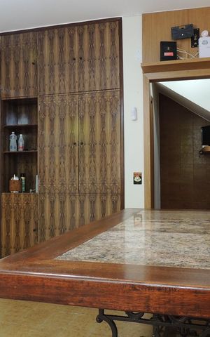 Casa à venda com 200m², 3 quartos e 2 vagasSala 2