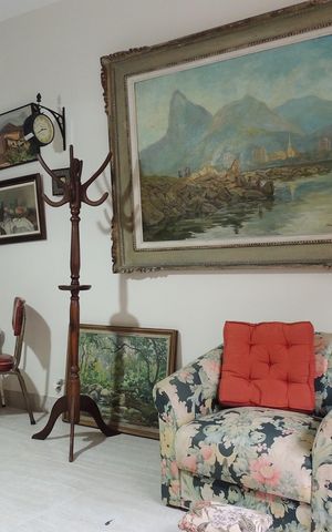 Casa à venda com 200m², 3 quartos e 2 vagasSala
