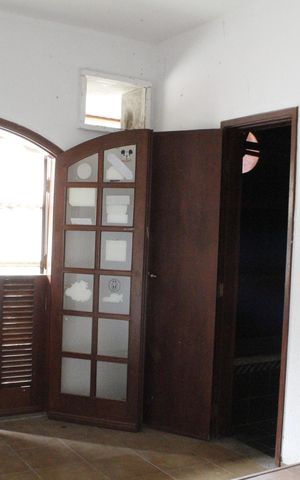 Casa à venda com 540m², 6 quartos e 5 vagasSuíte