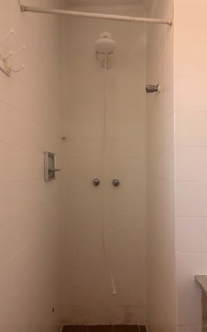 Casa à venda com 149m², 3 quartos e 2 vagas Casa à venda com 149m², 3 quartos e 2 vagasBanheiro Social