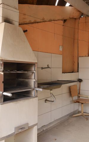 Casa para alugar com 60m², 2 quartos e sem vagaÁrea comum - Churrasqueira
