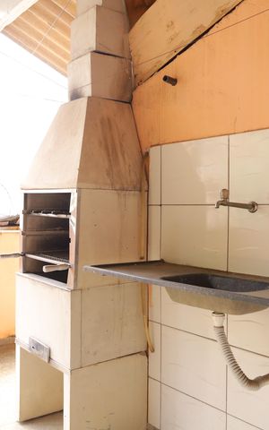 Casa para alugar com 60m², 2 quartos e sem vagaÁrea comum - Churrasqueira