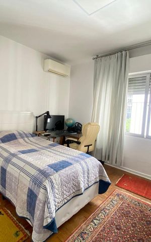 Apartamento para alugar com 250m², 3 quartos e 2 vagas