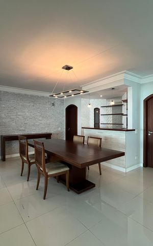 Casa de condomínio para alugar com 915m², 5 quartos e 4 vagas Casa de condomínio para alugar com 915m², 5 quartos e 4 vagasSala