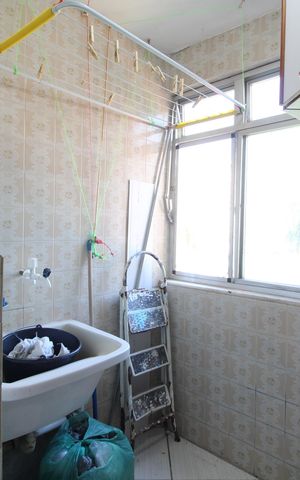 Apartamento à venda com 48m², 2 quartos e 1 vagaÁrea de Serviço