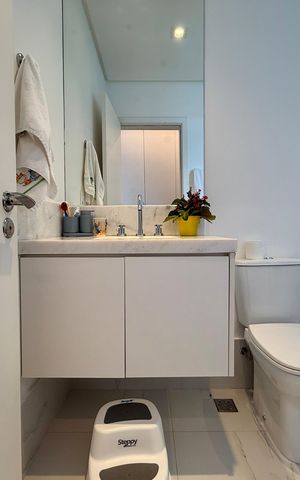 Casa de condomínio à venda com 600m², 3 quartos e 5 vagas Casa de condomínio à venda com 600m², 3 quartos e 5 vagasBanheiro Suíte 3