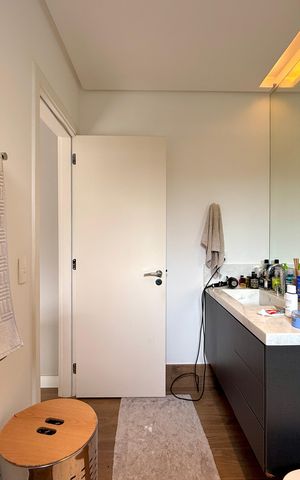 Casa de condomínio à venda com 600m², 3 quartos e 5 vagas Casa de condomínio à venda com 600m², 3 quartos e 5 vagasBanheiro 1 Suíte 1