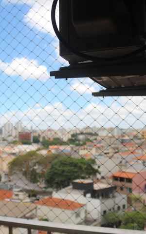 Apartamento à venda com 61m², 2 quartos e 1 vagaSacada do Quarto 2