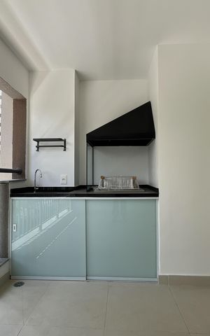 Apartamento para alugar com 67m², 2 quartos e 1 vaga Apartamento para alugar com 67m², 2 quartos e 1 vagaVaranda