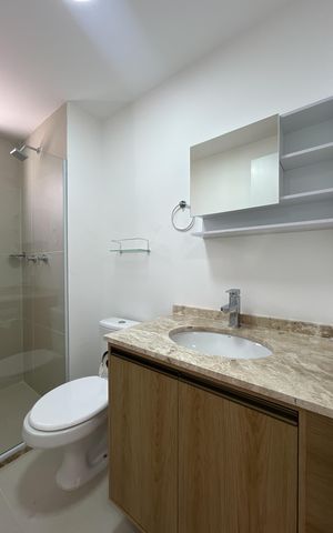 Apartamento para alugar com 67m², 2 quartos e 1 vaga Apartamento para alugar com 67m², 2 quartos e 1 vagaBanheiro da Suíte