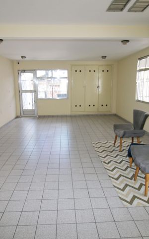 Apartamento à venda com 80m², 2 quartos e 1 vagaHall de Entrada