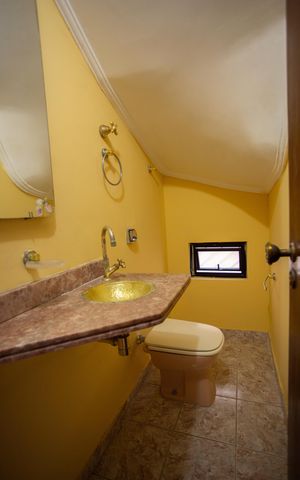 Casa à venda com 168m², 3 quartos e 3 vagasLAVABO