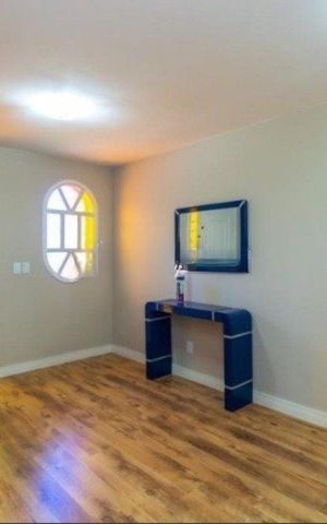 Casa para alugar com 380m², 3 quartos e 3 vagas Casa para alugar com 380m², 3 quartos e 3 vagasSuíte 3
