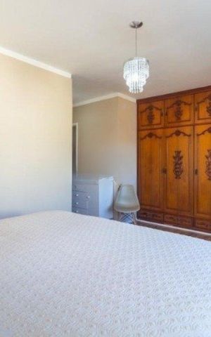 Casa para alugar com 380m², 3 quartos e 3 vagas Casa para alugar com 380m², 3 quartos e 3 vagasSuíte 1