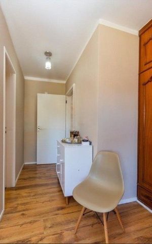 Casa para alugar com 380m², 3 quartos e 3 vagas Casa para alugar com 380m², 3 quartos e 3 vagasSuíte 1