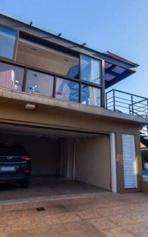 Casa para alugar com 380m², 3 quartos e 3 vagas Casa para alugar com 380m², 3 quartos e 3 vagasÁrea comum