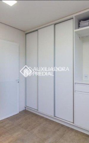Casa para alugar com 380m², 3 quartos e 3 vagas Casa para alugar com 380m², 3 quartos e 3 vagasQuarto de Serviço