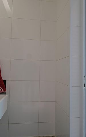 Casa à venda com 356m², 3 quartos e 4 vagas Casa à venda com 356m², 3 quartos e 4 vagasÁrea de Serviço