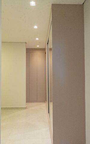 Casa de condomínio à venda com 300m², 3 quartos e 4 vagas Casa de condomínio à venda com 300m², 3 quartos e 4 vagasSuíte 3